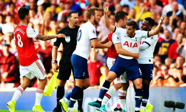 6686体育官方网站- 利沃诺港口城市德比火药味浓，两队球迷冲突升级  